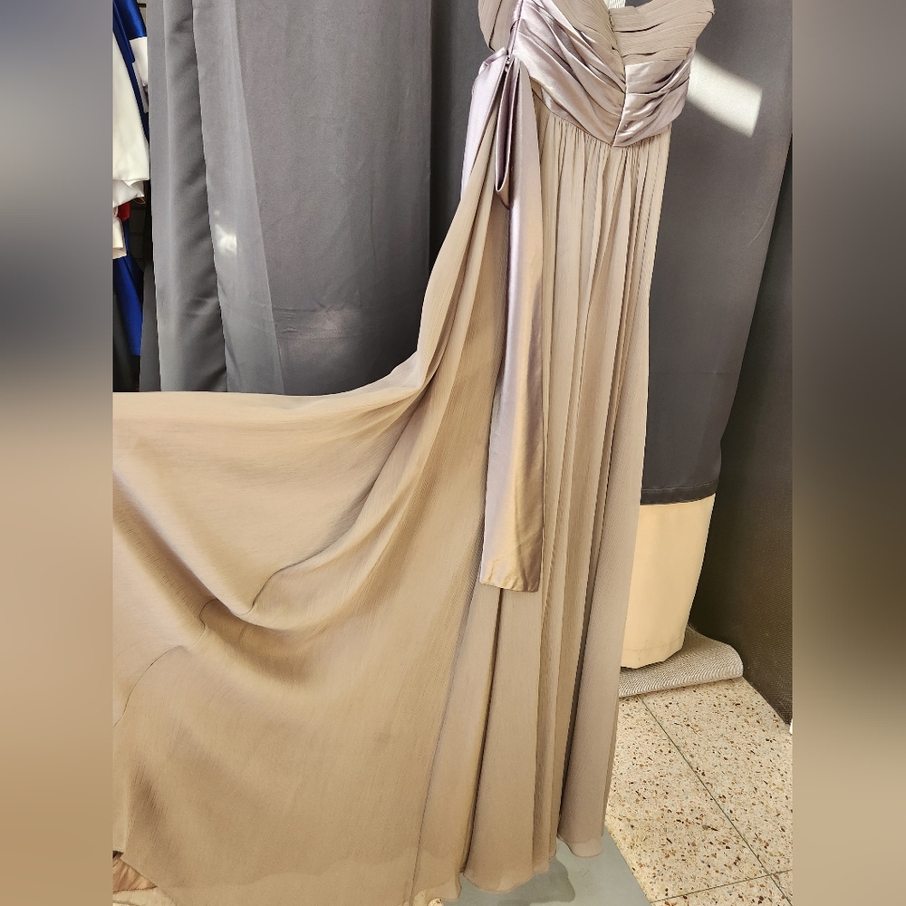 Prom Dress. Gray with green
